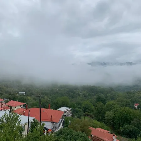 Pindos Mountain View * קאלאבאקה